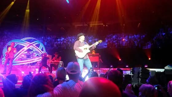 Garth Brooks
